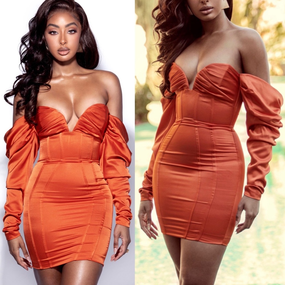 NWT Miss Circle satin off shoulder puff sleeve corset mini dress